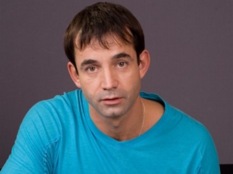 Дмитрий Певцов